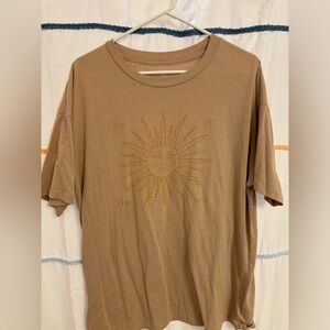 Sun graphic tee